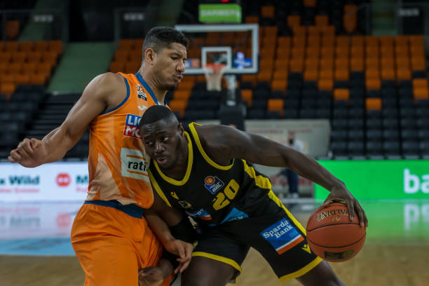 季年轻球员 季年轻球员